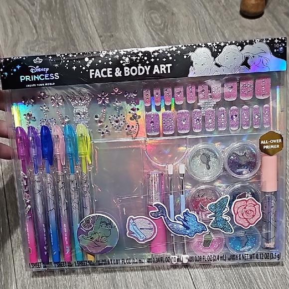 Other - Nwt disney body art set